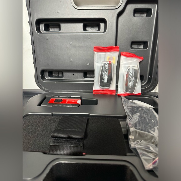 Autel MaxiIM KM100X KM100E Auto VIN IMMO Key Programming Diagnostic Scanner Tool - Picture 6 of 13